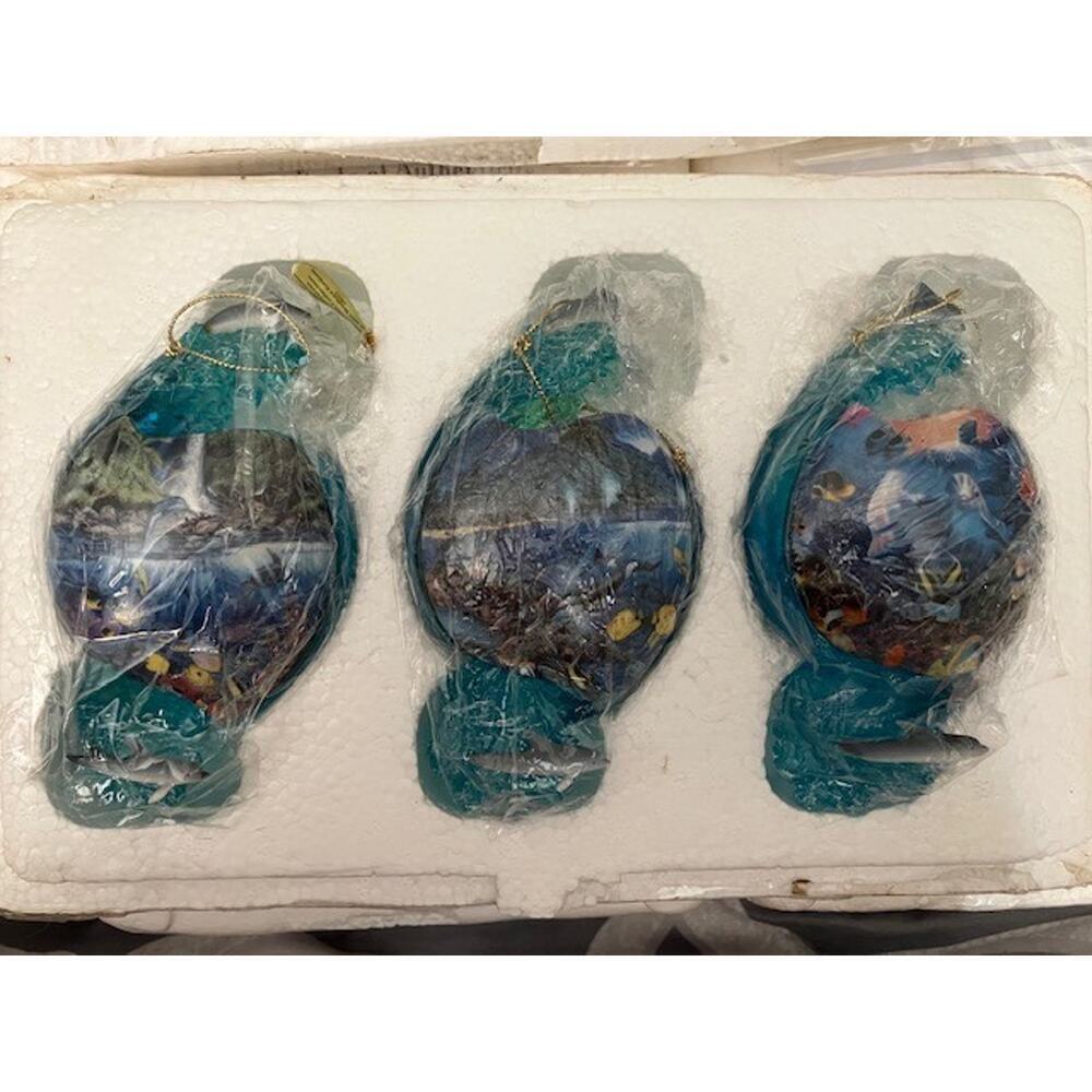 The Bradford editions above below ornament collection Sea Dolphins Decor Coastal - Picture 10 of 14